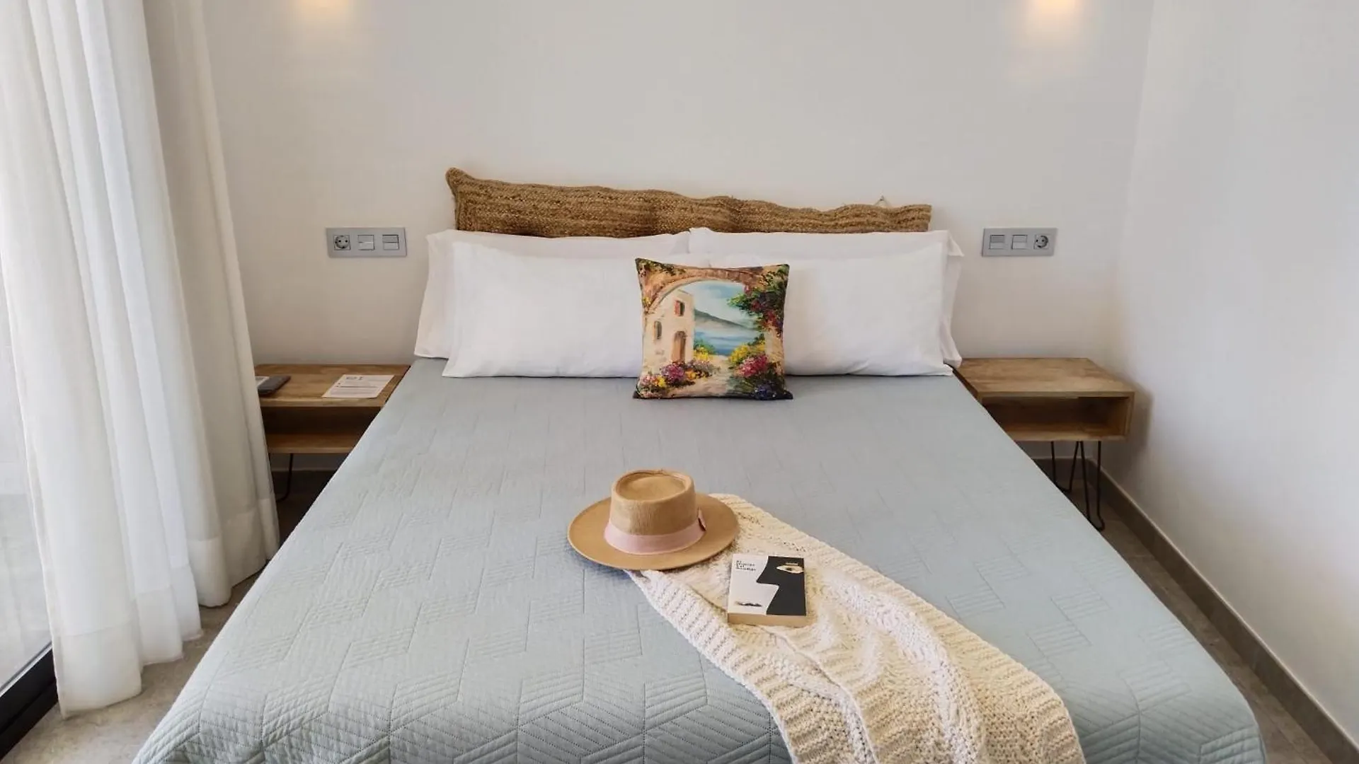 Hostal Aires Del Mar Carboneras 0*,  Spain